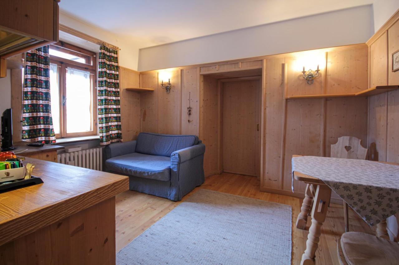 Hotel Villa Alpina ***S Cortina d'Ampezzo Exterior photo