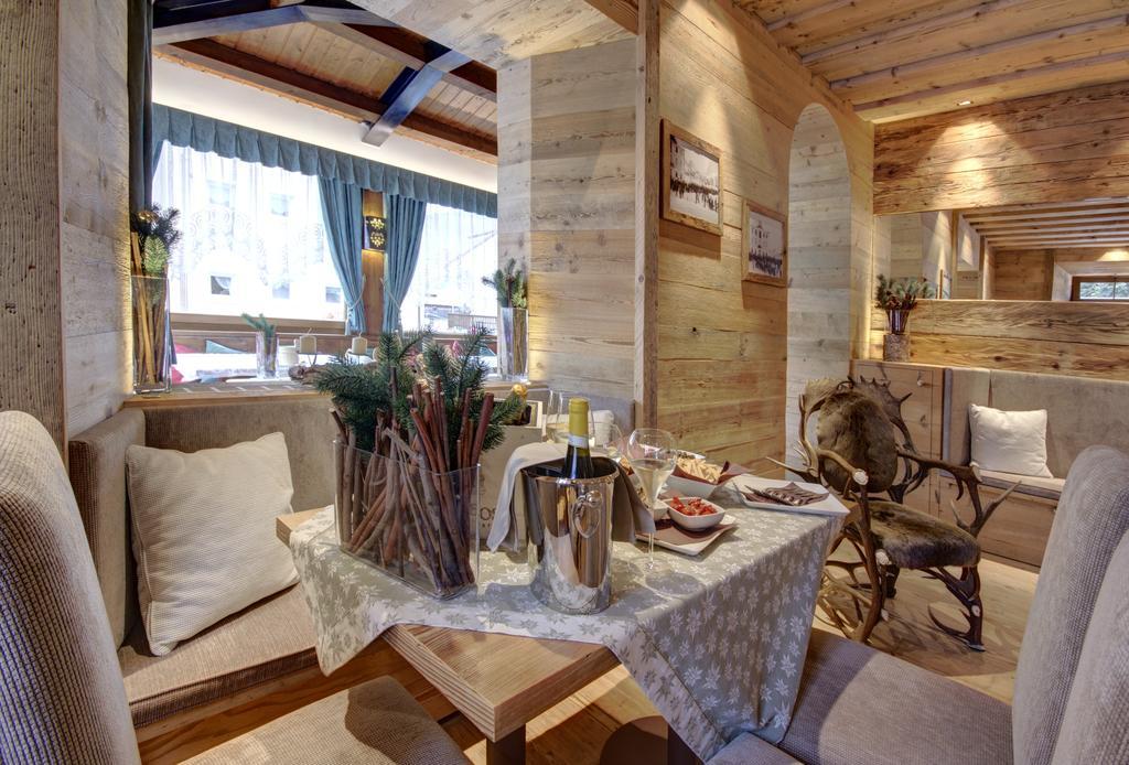Hotel Villa Alpina ***S Cortina d'Ampezzo Exterior photo